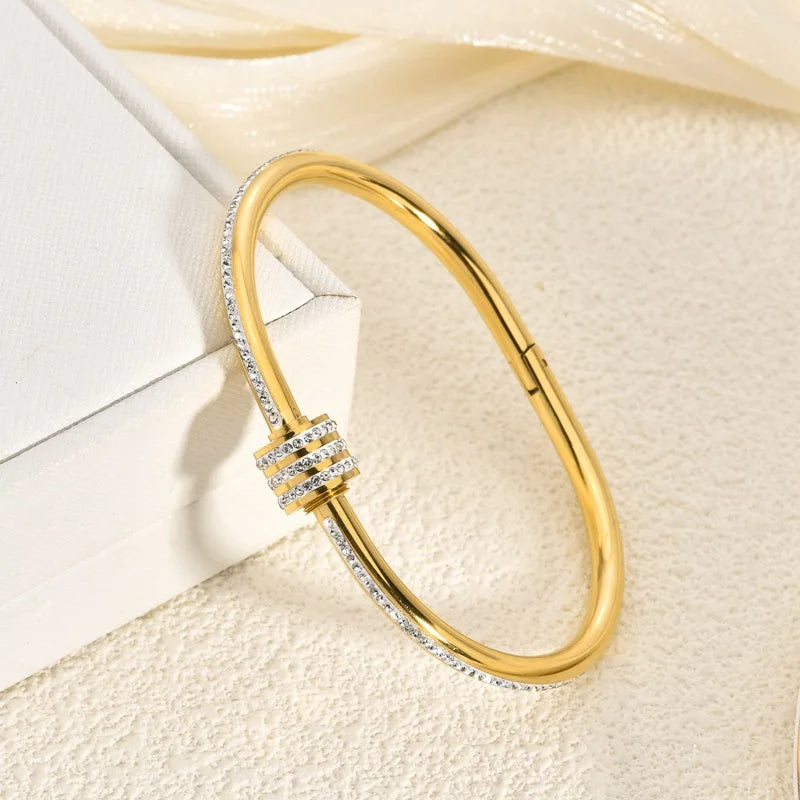 bracelet simple et élégant Or ou Argent