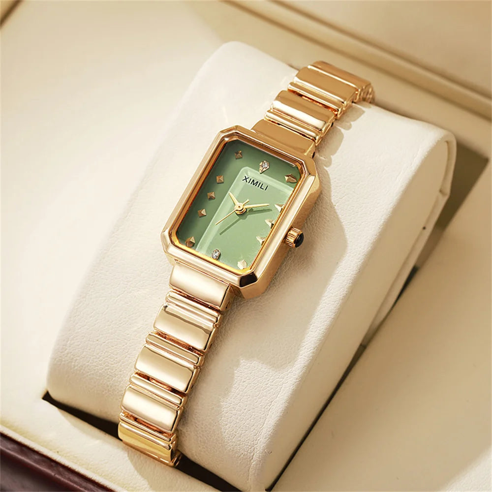 Montre type luxe pour femmes. Quartz