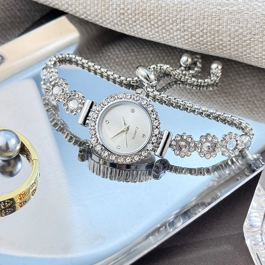 Montre-bracelet et cadran sertis de diamants quartz pour femme