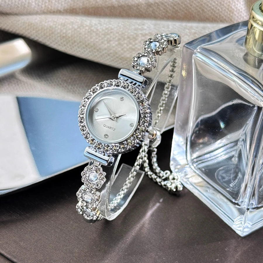 Montre-bracelet et cadran sertis de diamants quartz pour femme