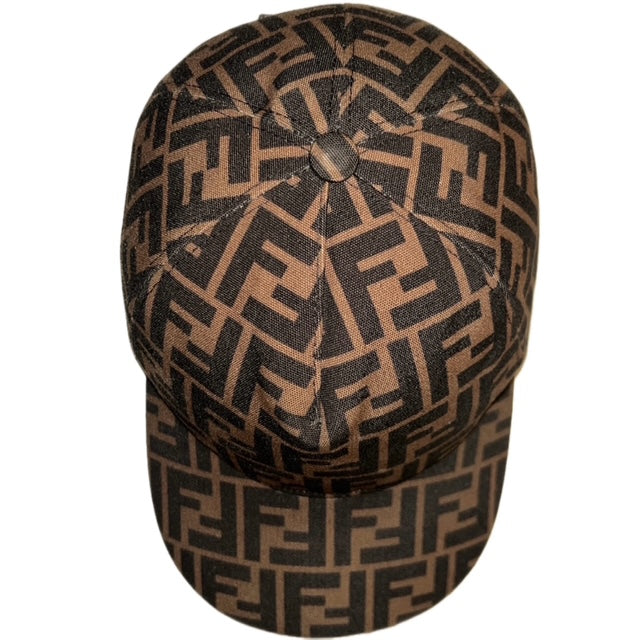 Casquette fendi