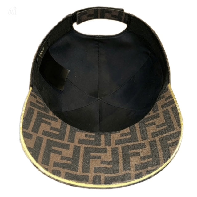 Casquette fendi