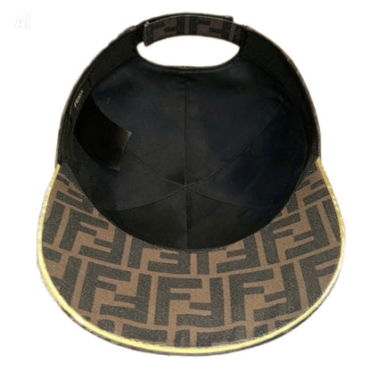 Casquette fendi