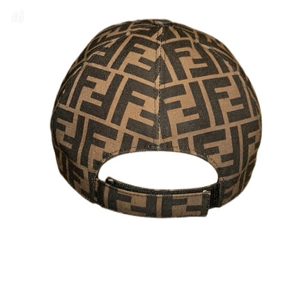 Casquette fendi